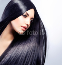 Fototapety Beautiful Brunette Girl. Healthy Long Hair