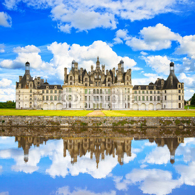 Chateau de Chambord, Unesco medieval french castle and reflectio