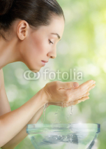 Fototapety girl is washing