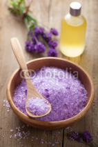 Obrazy i plakaty lavender salt and essential oil
