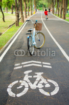 Fototapety beautiful landscape with Bicycle at park