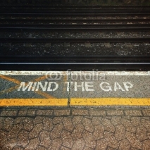 Fototapety mind the gap