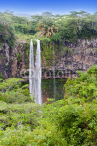 Naklejki Chamarel waterfalls in Mauritius..