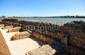 Naklejki Muro de contención del embalse romano de Proserpina, Mérida, provincia de Badajoz, España