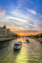 Boats in the seine